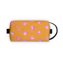 Load image into Gallery viewer, Yellow &amp; Pink Dot Toiletry Bag
