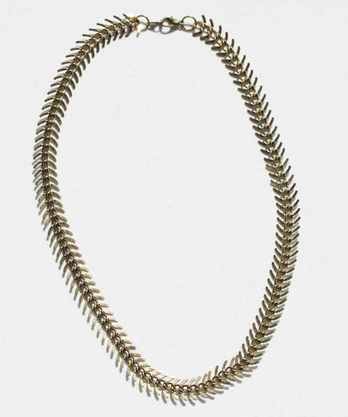 Short Distressed Chain Necklace